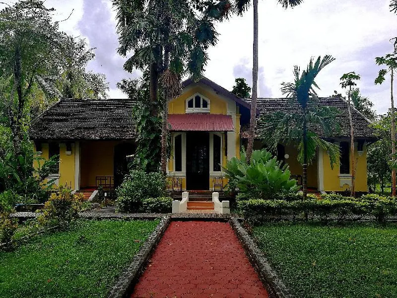 Morning on Don Khone island
